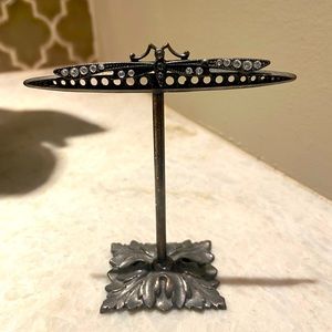 La Vie Parisienne/Catherine Popesco Earring Stand